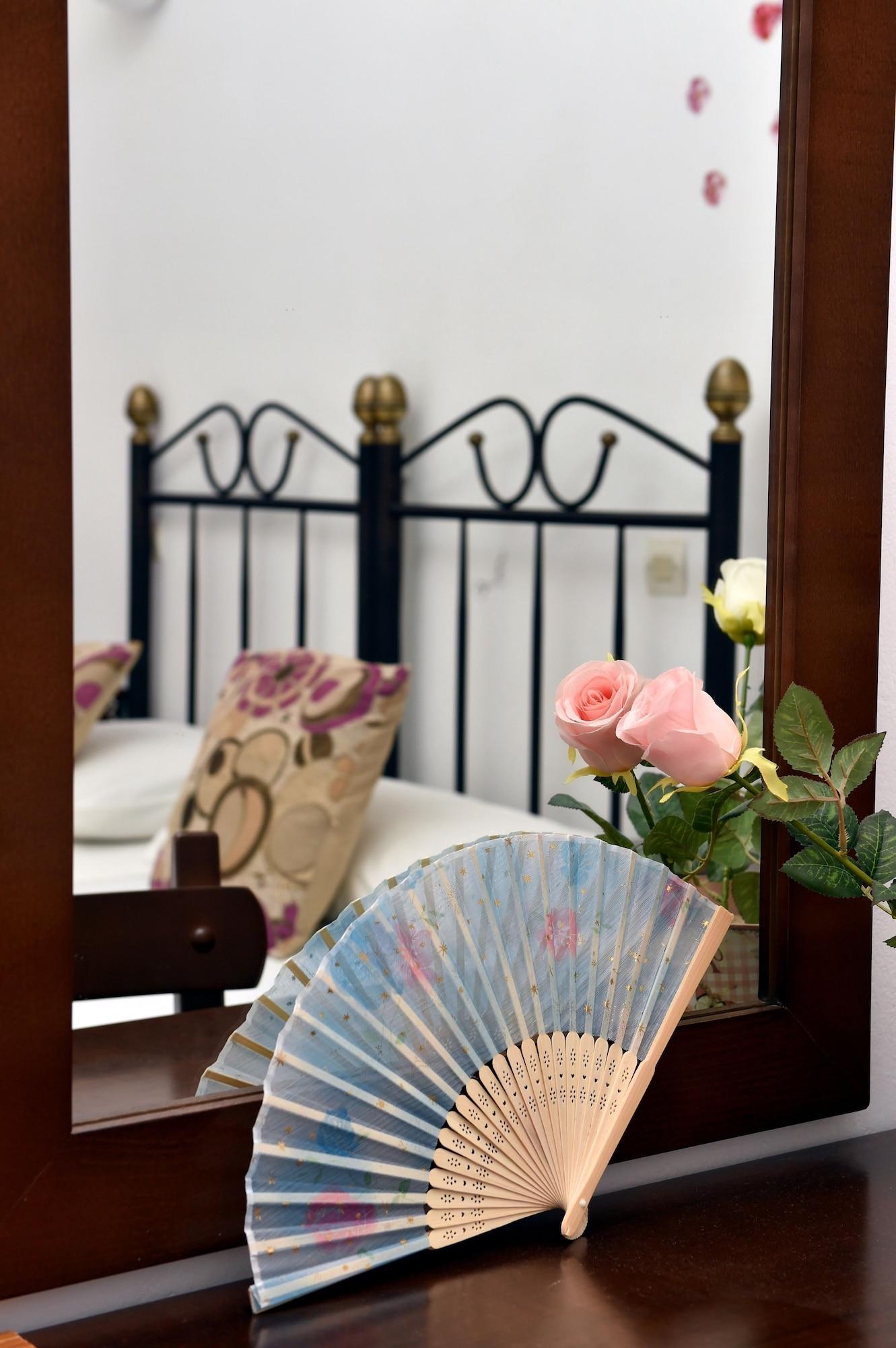 Aphrodite Boutique Hotel Алікі Екстер'єр фото