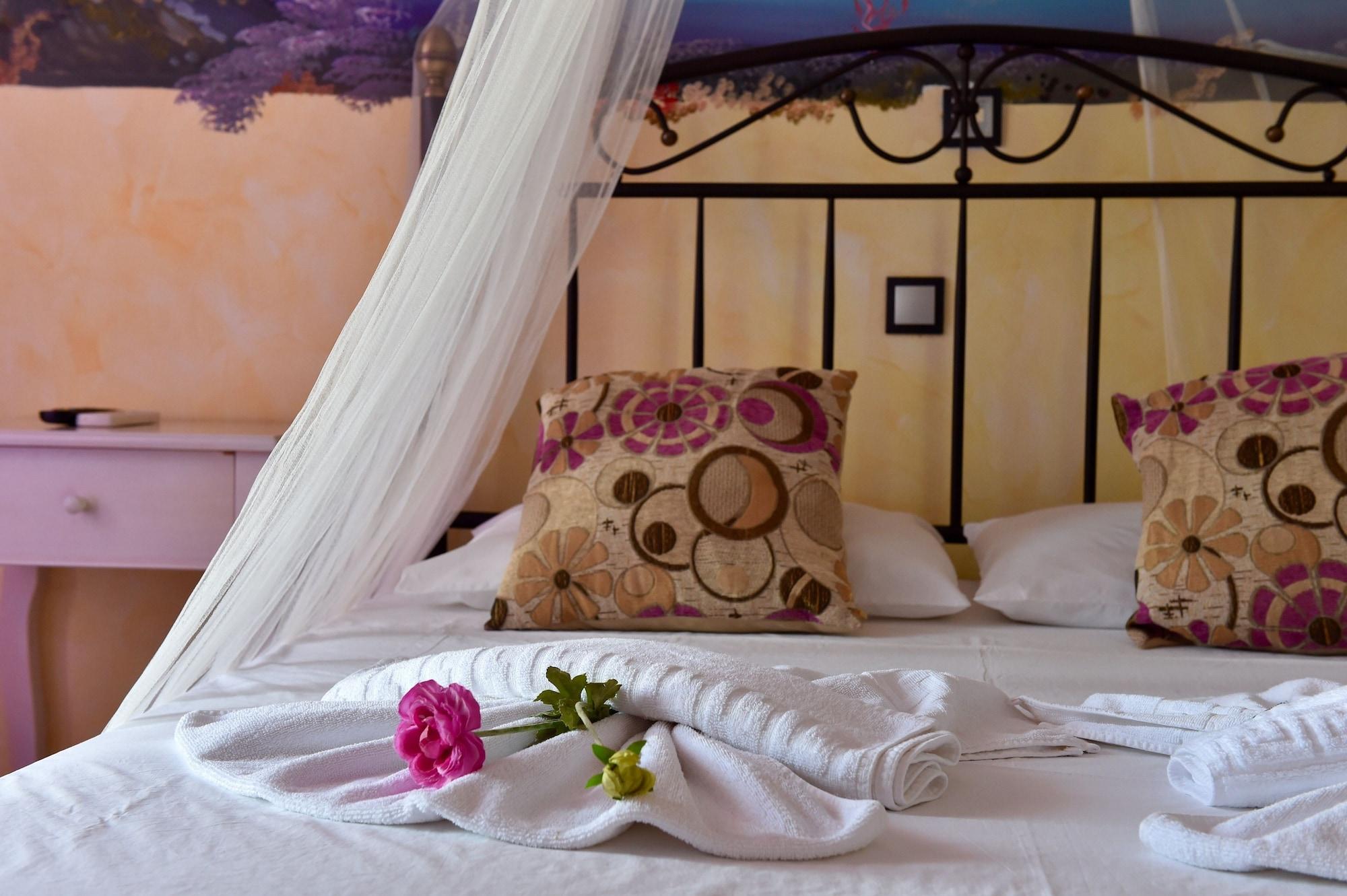 Aphrodite Boutique Hotel Алікі Екстер'єр фото