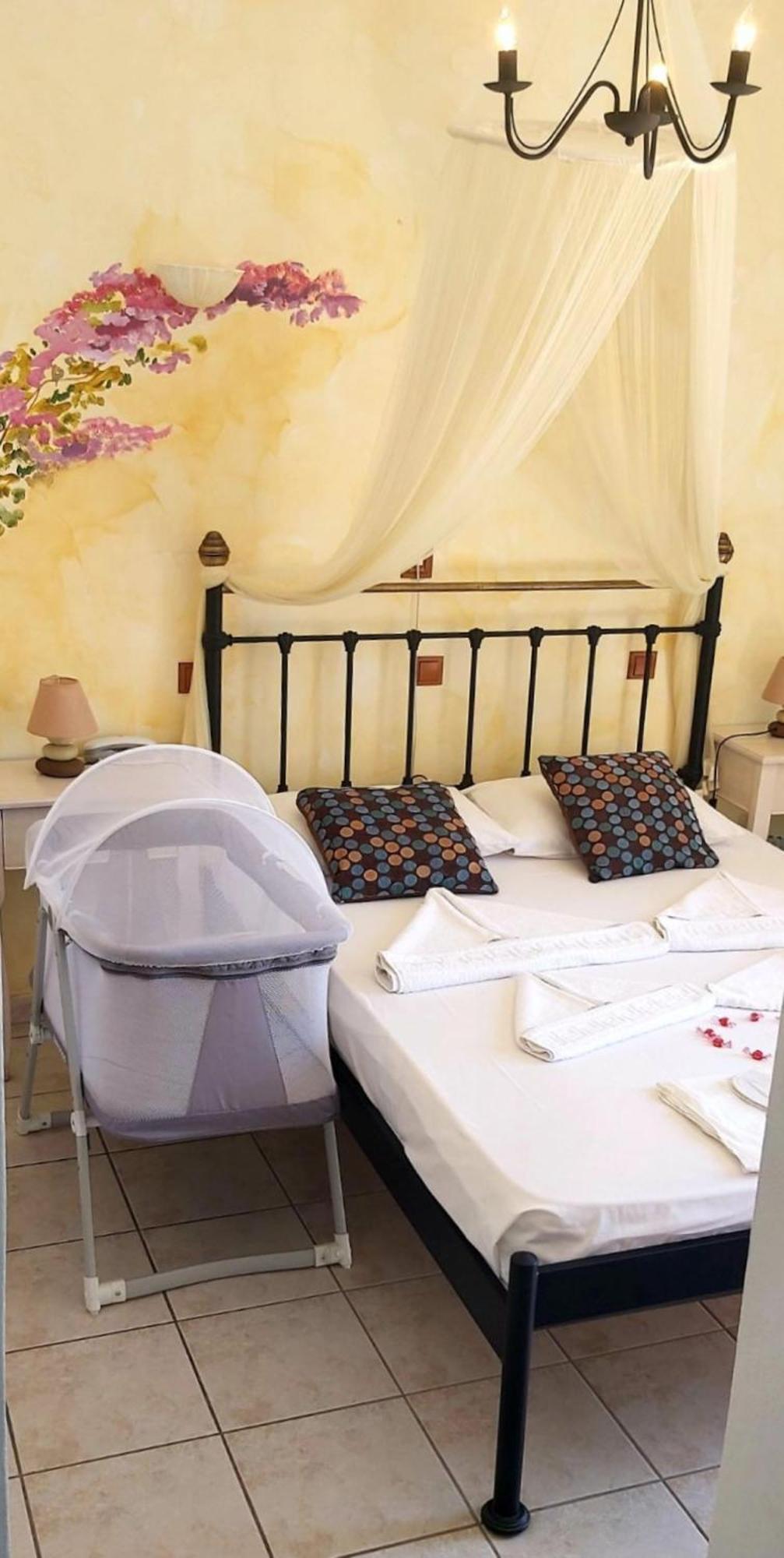 Aphrodite Boutique Hotel Алікі Екстер'єр фото